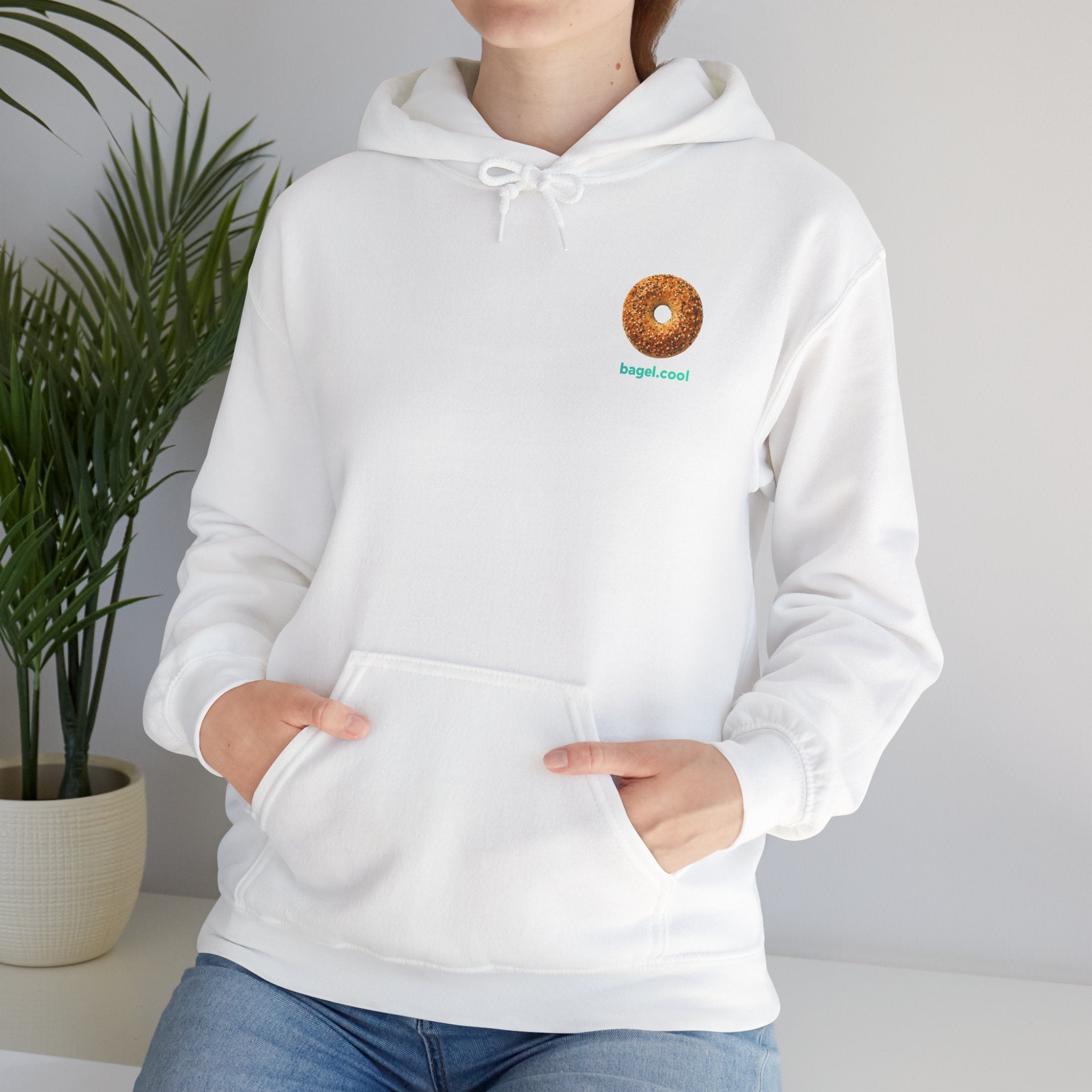 Bagel Icon Mini Unisex Heavy Blend™ Hooded Sweatshirt