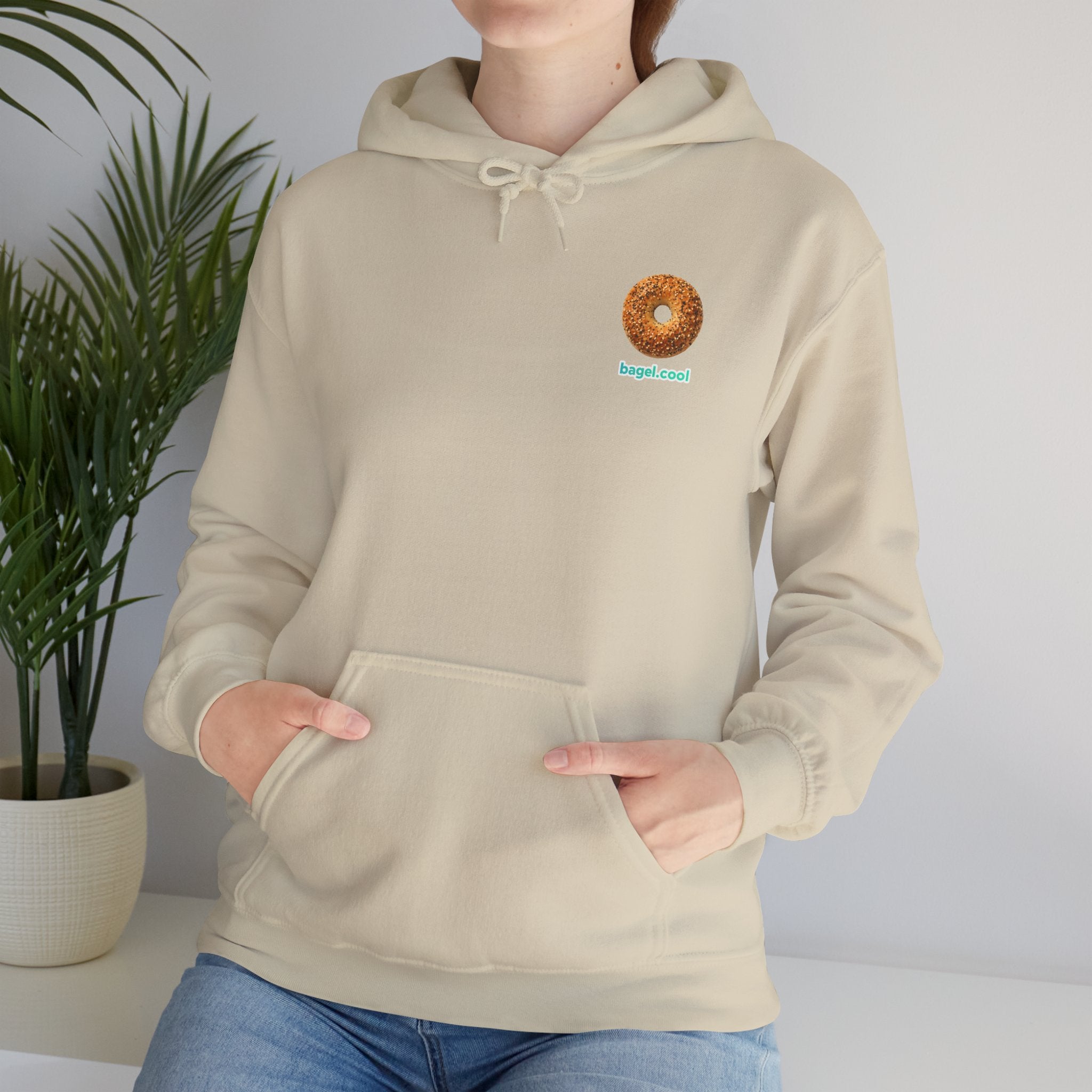 Bagel Icon Mini Unisex Heavy Blend™ Hooded Sweatshirt